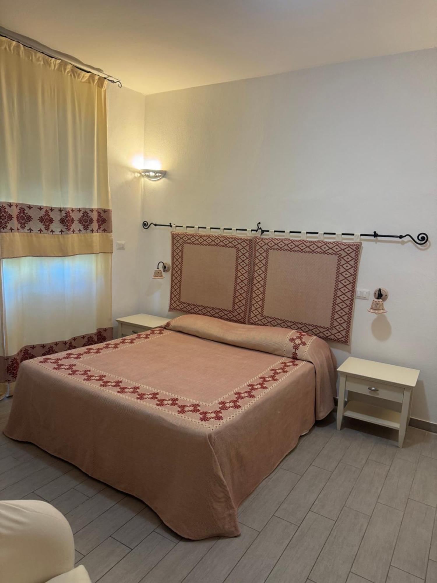 Bed and Breakfast Domo Acabara Alghero Exterior foto